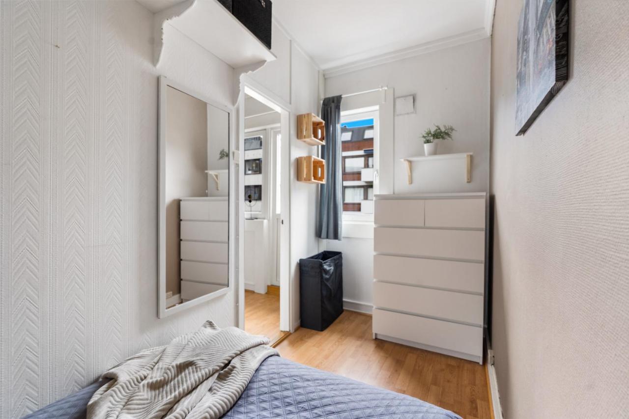 Small And Cheap - 6 Ppl - Super Central - Balcony 오슬로 외부 사진