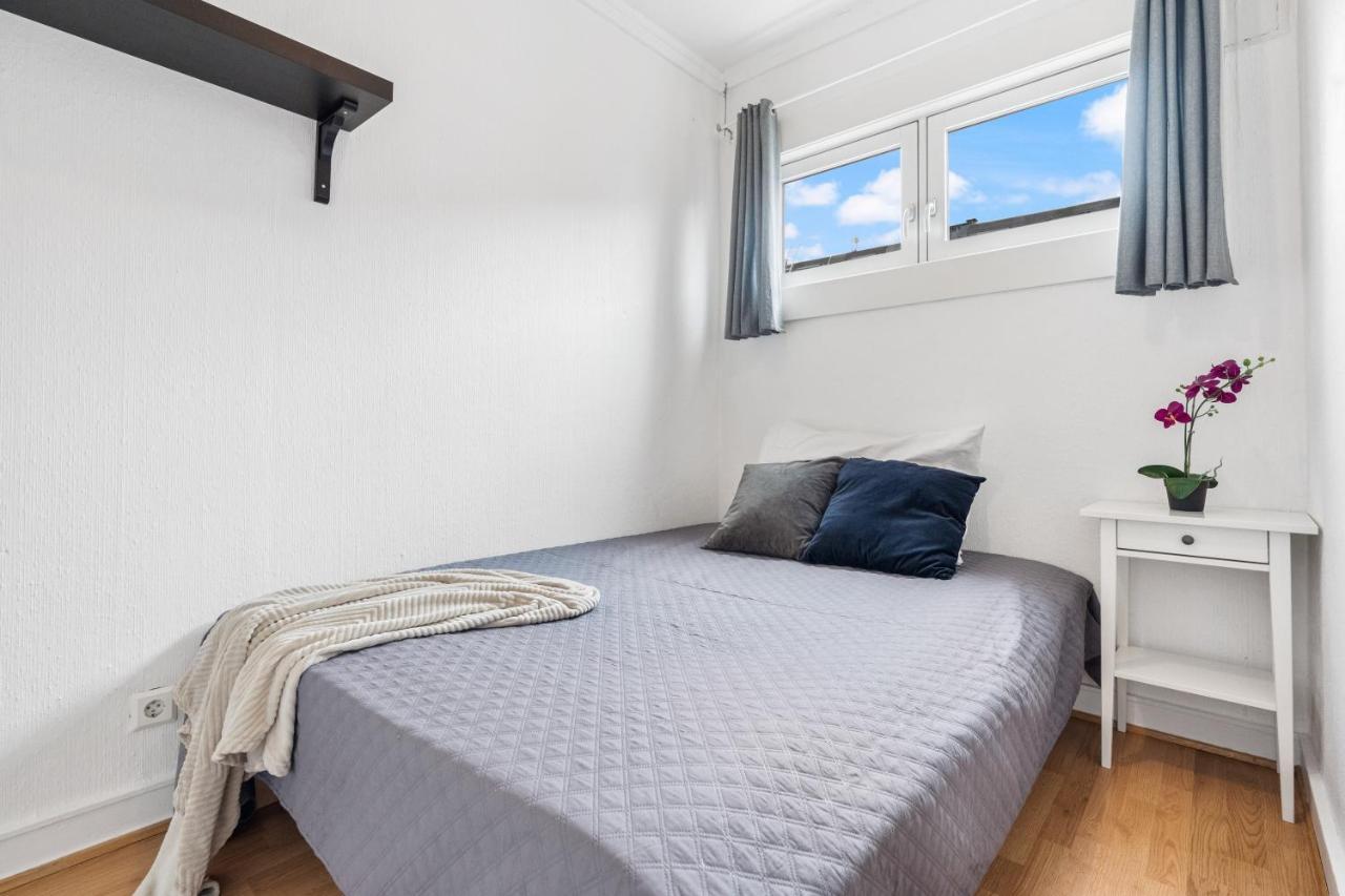 Small And Cheap - 6 Ppl - Super Central - Balcony 오슬로 외부 사진